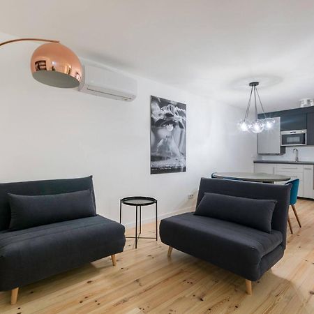 Bairro Alto Design Apartment Lisbon Bagian luar foto