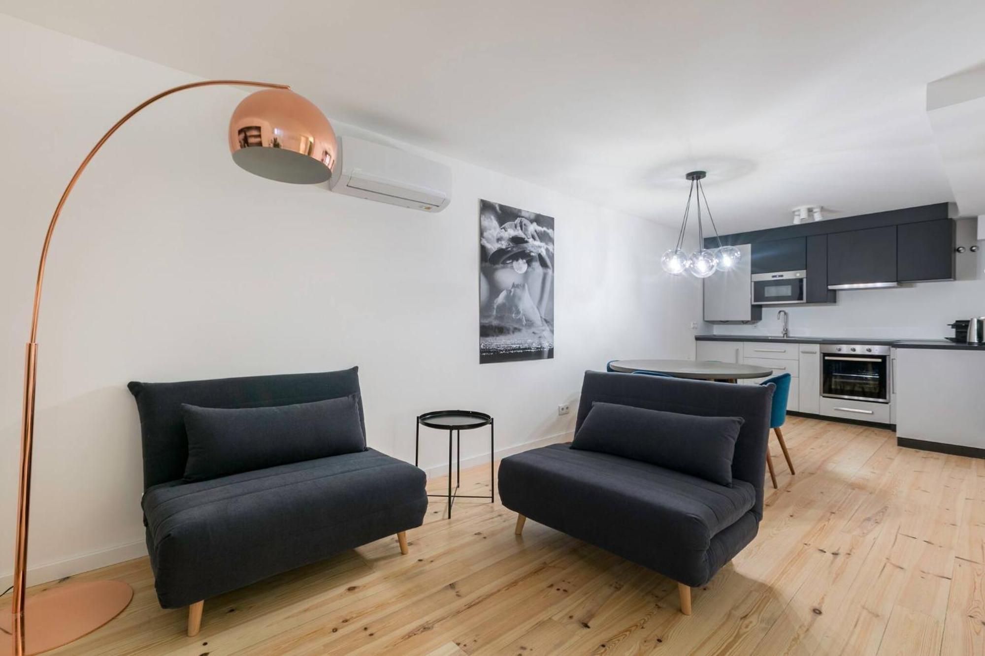 Bairro Alto Design Apartment Lisbon Bagian luar foto