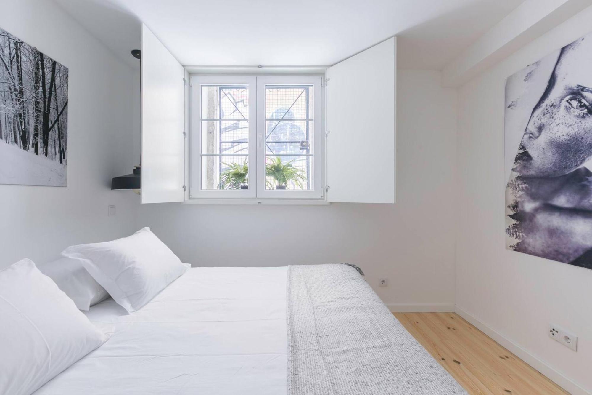 Bairro Alto Design Apartment Lisbon Bagian luar foto