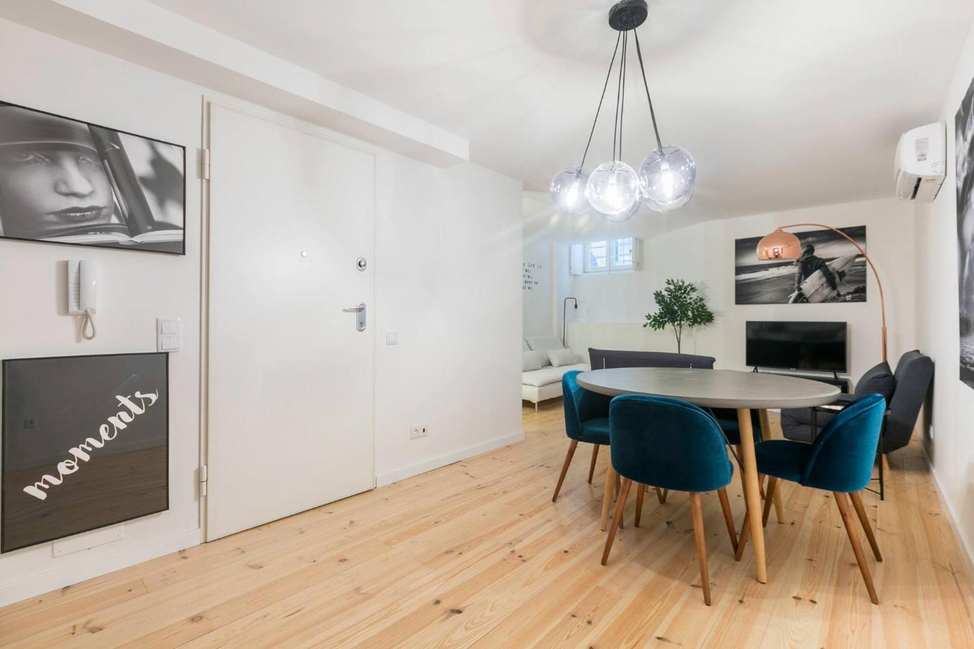 Bairro Alto Design Apartment Lisbon Bagian luar foto
